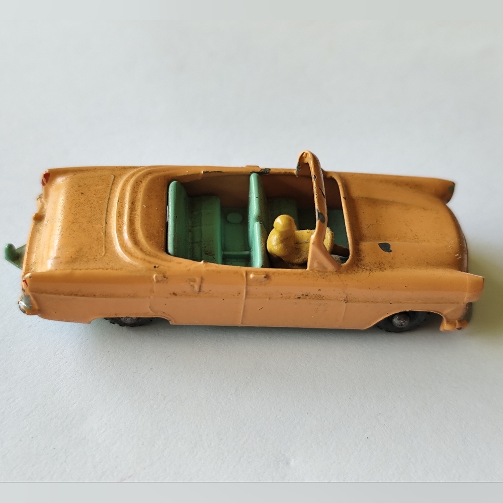 Matchbox Lesney No 39 Ford Zodiac Convertible Car Made In England